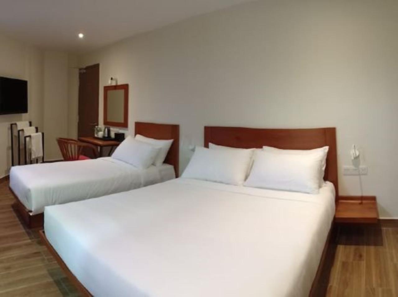The Point Boutique Hotel Johor Bahru Exterior photo